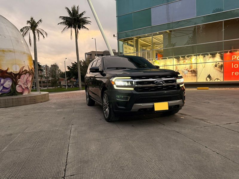 Ford Expedition Limited 2022 - imagen secundaria 2