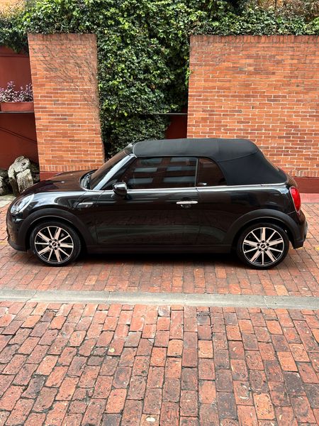 Mini Cooper S 2.0 Cabriolet - imagen secundaria 1