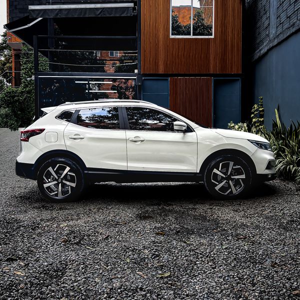 Nissan Qashqai Excluisve 2019 - imagen secundaria 1