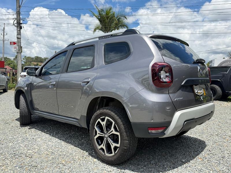 RENAULT DUSTER ICONIC AT 4X2 2024 - imagen secundaria 2