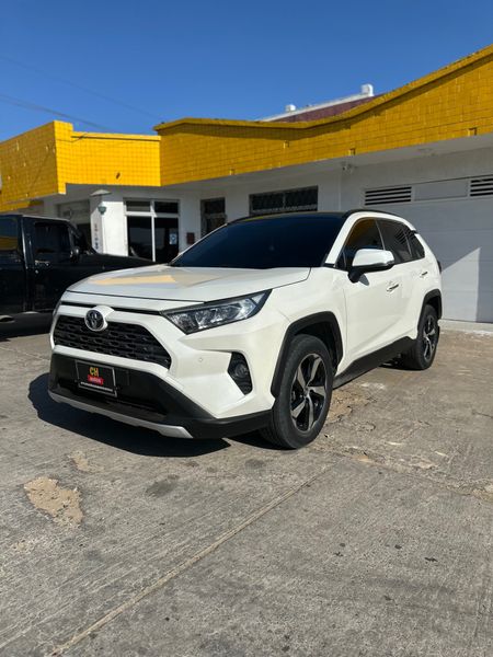 Toyota Rav4 limited 2020 - imagen secundaria 2