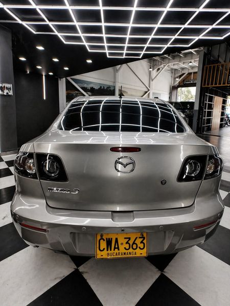 MAZDA 3 - imagen secundaria 1