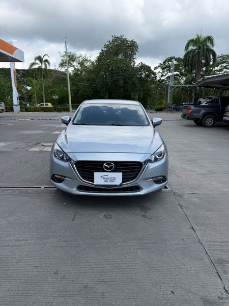 Mazda 3 Touring 2.0cc 2017 - imagen secundaria 2
