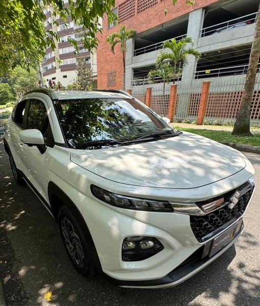 2026 Suzuki fronx 1.5 hibrida automatico - imagen secundaria 2