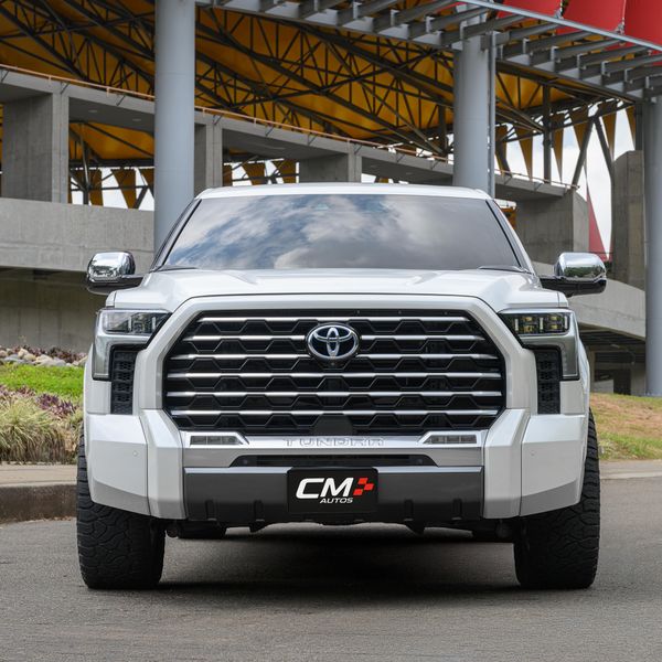Toyota tundra capstone - imagen secundaria 1