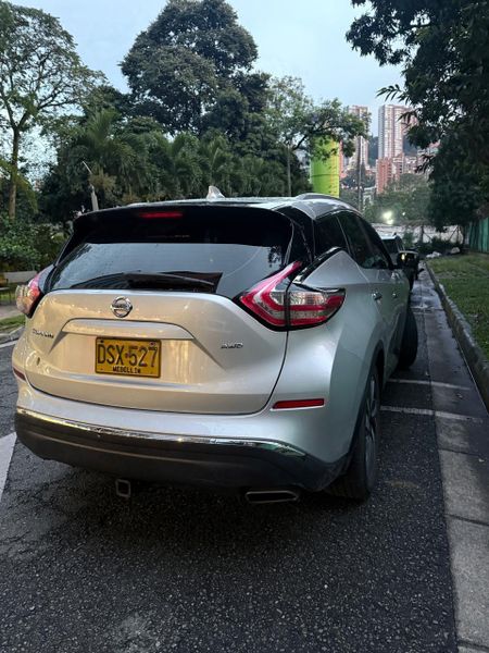 Nissan Murano - imagen secundaria 2