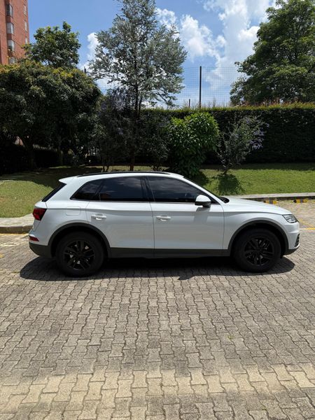 Audi Q5 2020 - imagen secundaria 2