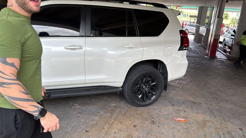 Toyota prado TXL FI 2019 - imagen secundaria 2