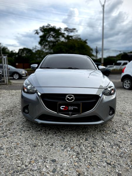Mazda 2 Touring - imagen secundaria 1