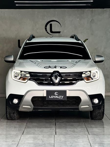 Renault Duster Iconic 4x4 - imagen secundaria 2