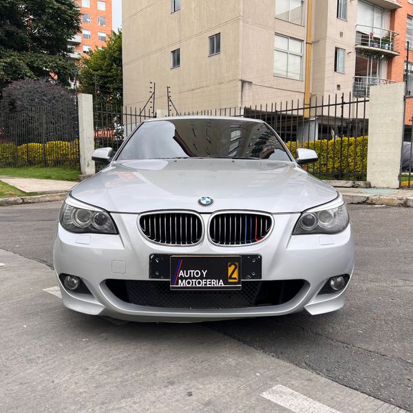 Bmw 530i M Edition 2010 - imagen secundaria 1