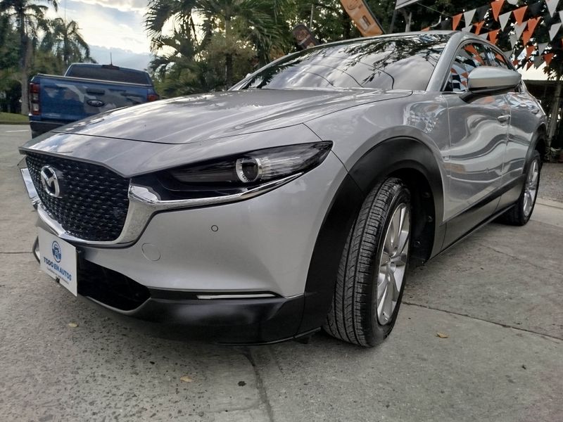 Mazda CX30 Grand Touring - imagen secundaria 2