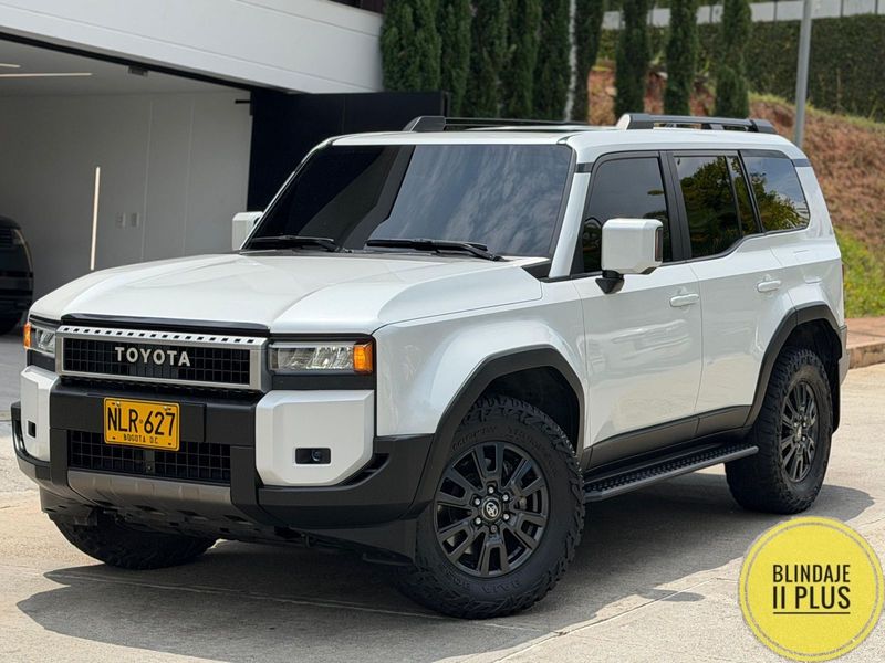 Toyota Prado TXL 2025 - imagen 1