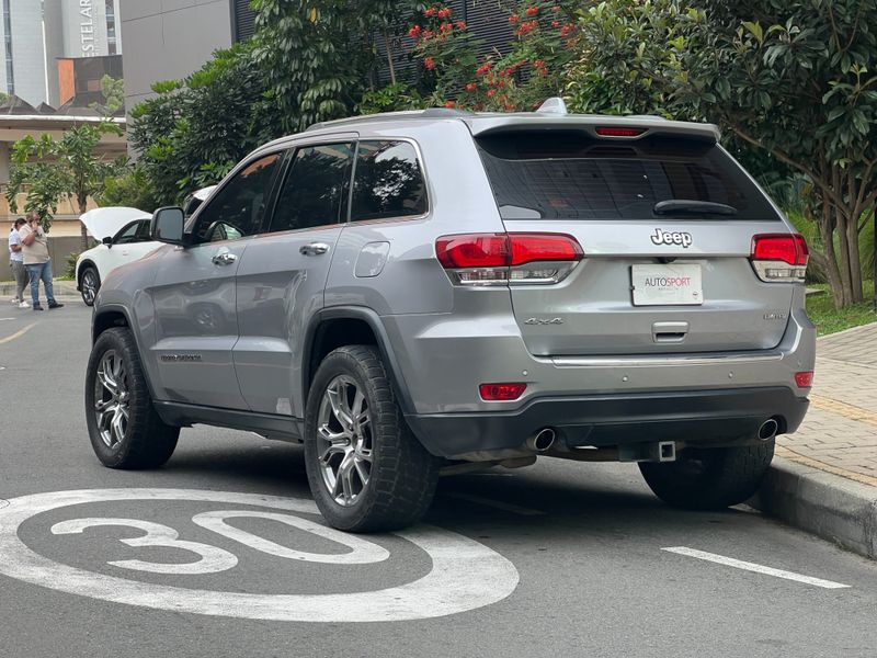 Jeep Grand Cherokee Limited 2020 - imagen secundaria 2