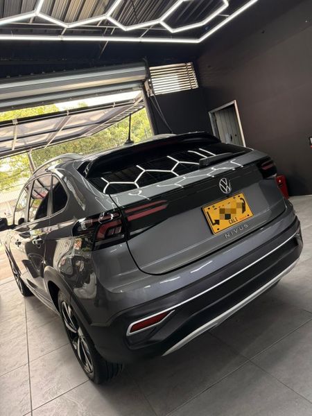 Volkswagen Nivus Highline 2023 - imagen secundaria 1