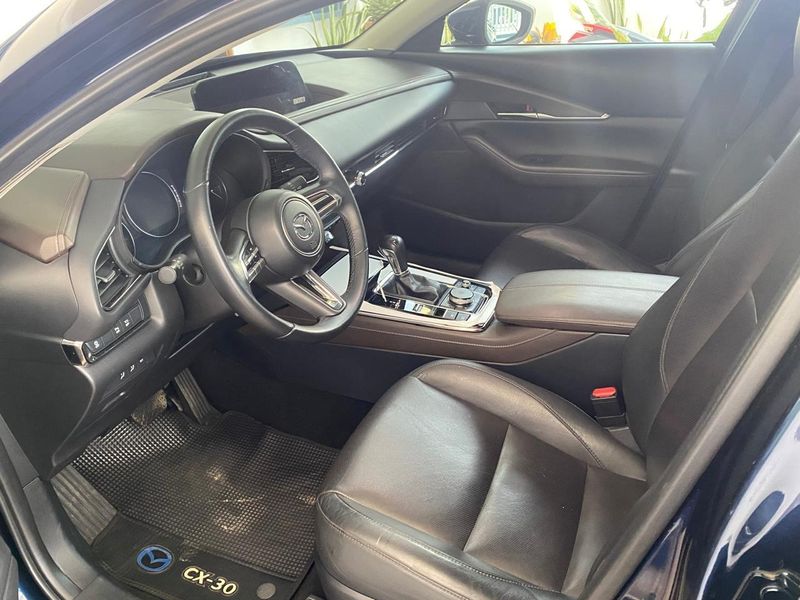 MAZDA CX30 GRAND TOURING LX - imagen secundaria 2