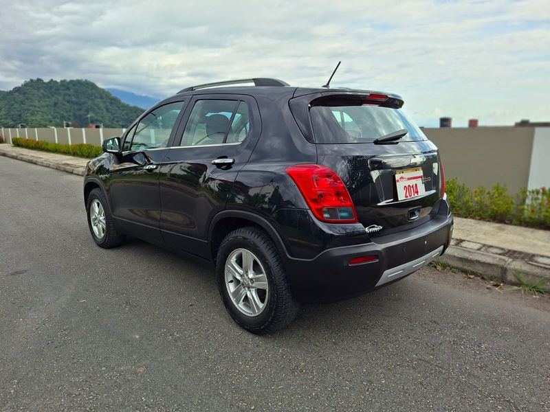 Chevrolet Tracker 1.8 Gasolina 2014 - imagen secundaria 2