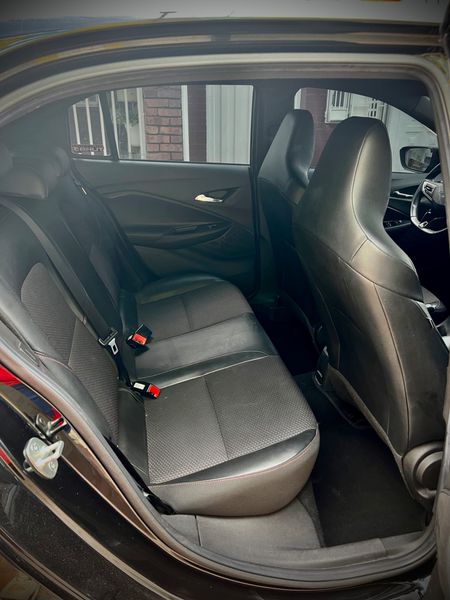 Chevrolet Ónix turbo Rs - imagen secundaria 2