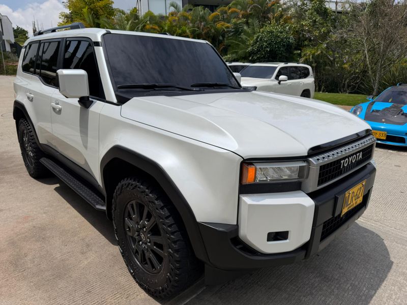 TOYOTA PRADO TXL DIESEL BII - imagen secundaria 2