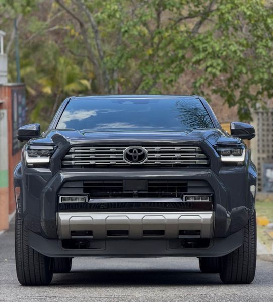 Toyota 4runner Limited 2026 - imagen secundaria 1