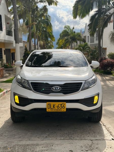 Kia Sportage Revolution AT 2012 - imagen secundaria 1