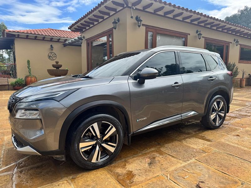 Nissan Xtrail E-Power Exclusive 2026 - imagen secundaria 2