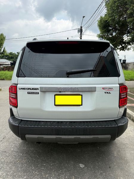 TOYOTA PRADO TXL  2025 - imagen secundaria 2