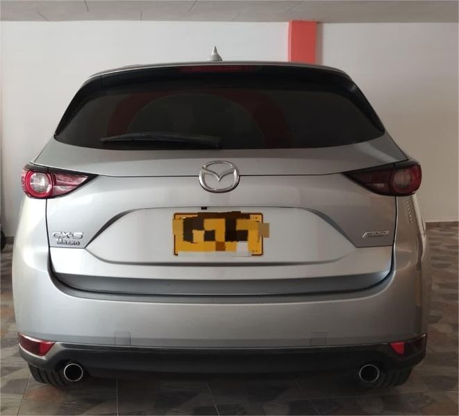 CAMIONETA MAZDA CX5 TOURING 4X2 COLOR PLATA ESTELAR - imagen secundaria 2