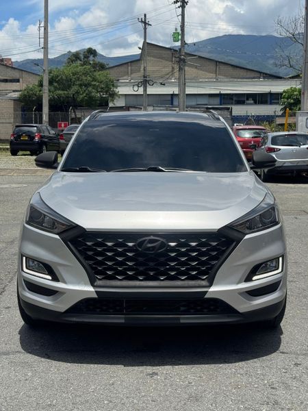 Hyundai Tucson Limited 2019 - imagen secundaria 2