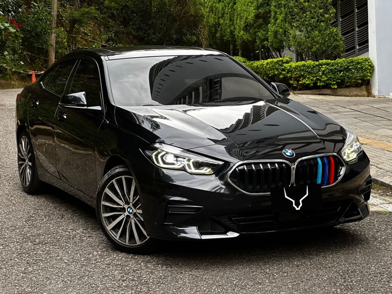 BMW 220i Grand coupe Sportline 2021 - imagen secundaria 1
