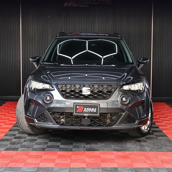 SEAT Arona Reference 1.600 cc Automática 4x2 - imagen secundaria 1