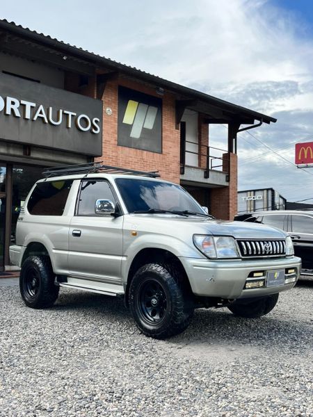 Toyota Prado Sumo 2.7 2005 - imagen 1