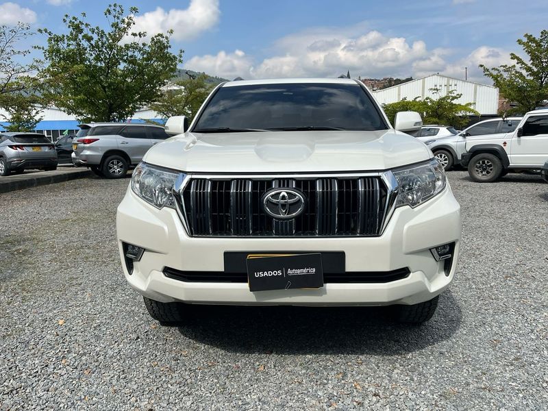 TOYOTA PRADO TXL AT 2.8 DIÉSEL 4X4 2022 - imagen secundaria 1