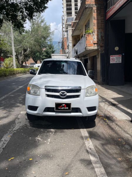 Mazda Bt50 2015 - imagen secundaria 1