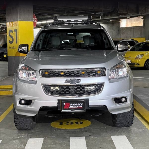 Chevrolet Trailblazer LTZ 4x4 2.800 cc Diesel Automática 4x4 - imagen secundaria 1