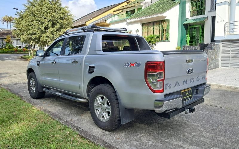 2012 FORD RANGER LIMITED 4X4 MECANICA DISEL info 3136614176 - imagen secundaria 2