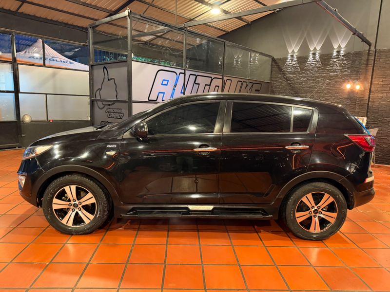 Hermosa Kia Sportage Lx 2.0 Diesel 4x4 Automática 2013 - imagen secundaria 1