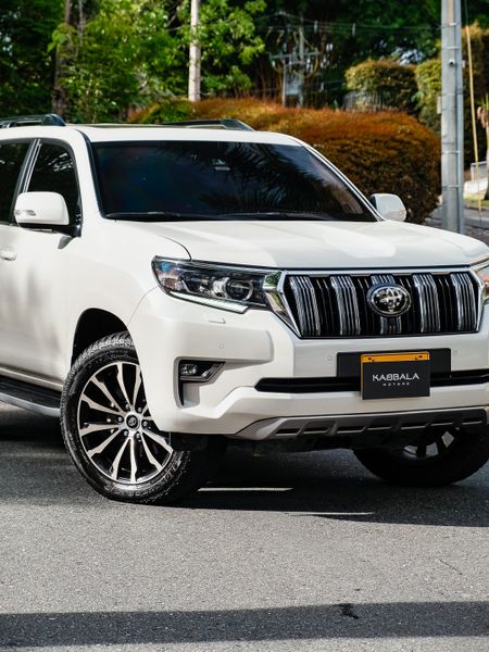 Toyota Prado VXL - imagen secundaria 1