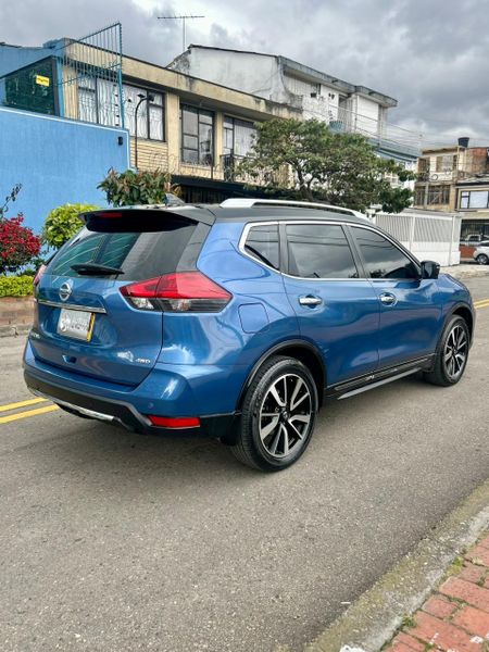 NISSAN X-TRAIL EXCLUSIVE CONNECT TP 2.5cc 4X4 MOD 2023 - imagen secundaria 2
