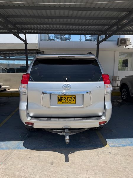 Toyota Prado VX 2012 - imagen secundaria 2