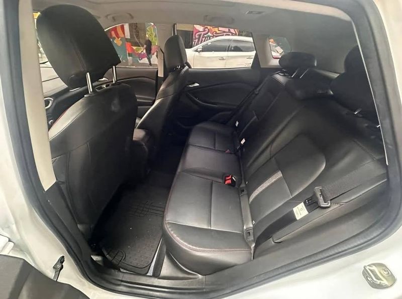 Chevrolet Tracker RS 2025 - imagen secundaria 2