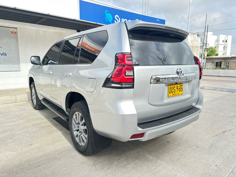 Toyota Prado Tx Blindada Perfecto Estado - imagen secundaria 2