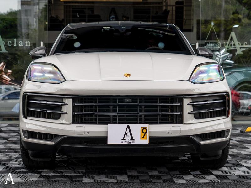 Porsche Cayenne S Coupe - imagen secundaria 1