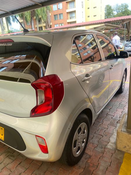 Kia Picanto Vibrant 2022 - imagen secundaria 2