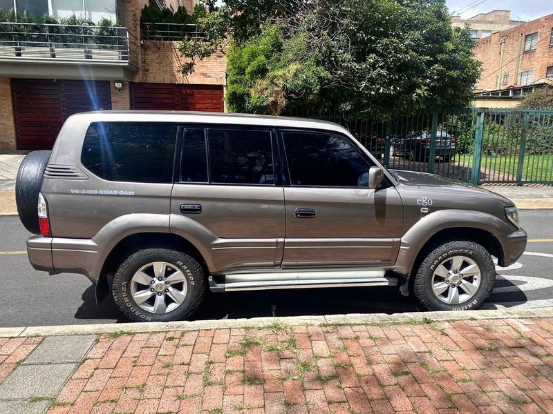 Toyota Land Cruiser Prado VX 3.4 V6 LC90 - imagen secundaria 2