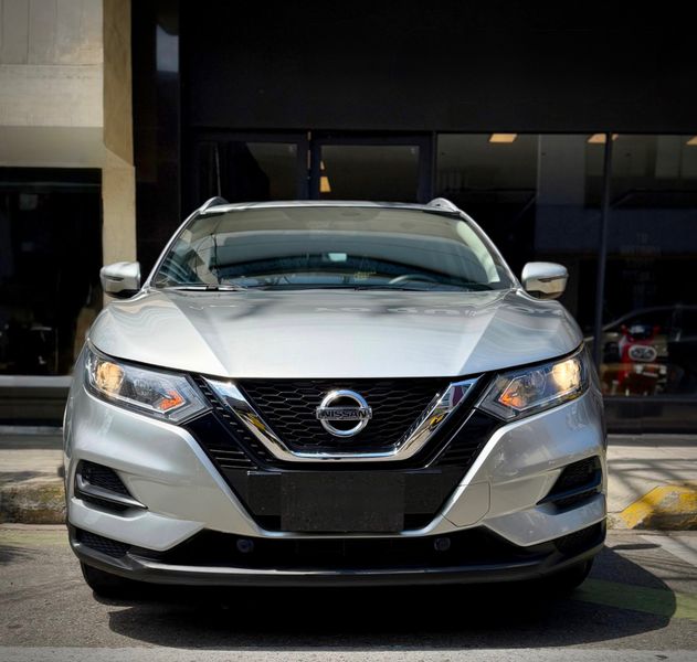 Nissan qashqai 2022 automática 2.0L - imagen secundaria 1