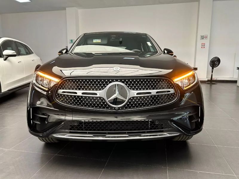 MercedesBenz GLC 300 Coupé AMG Line 4MATIC Mod 2027 ultimas 2 unidades nuevos rines - imagen secundaria 1