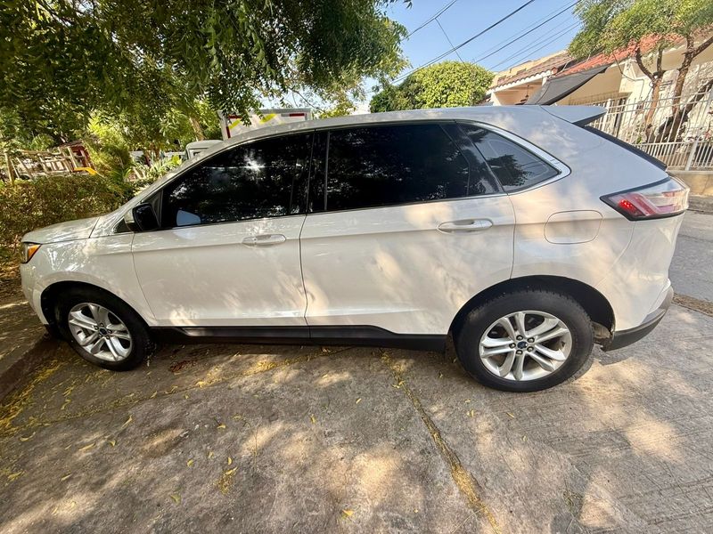 FORD EDGE RIDE 2.0 - imagen secundaria 1