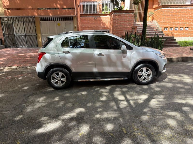 Chevolet tracker LT - imagen secundaria 2