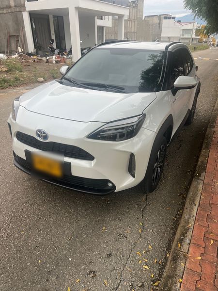 Toyota Yaris Cross 2024 - imagen secundaria 2